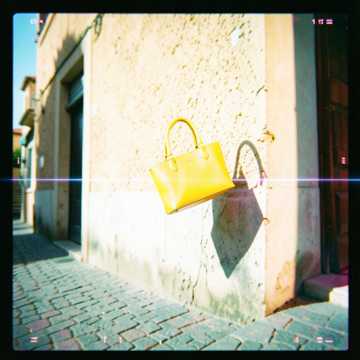 Italian pop, upbeat dance pop, cheerful, energet cover