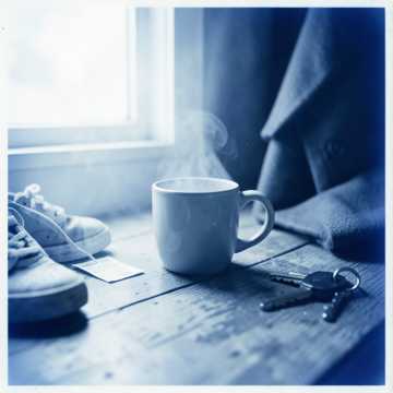 in love and moment cover