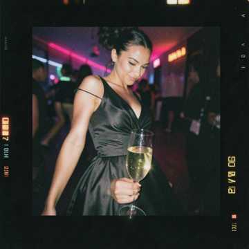She's a Eater cover